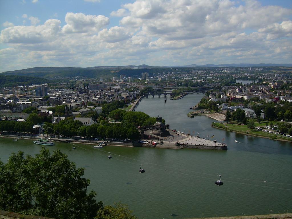 Apartment Koblenz Coblença Quarto foto